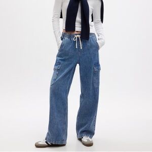 NWT Gap High Rise Wide-Leg Cargo Pull-On Jeans
